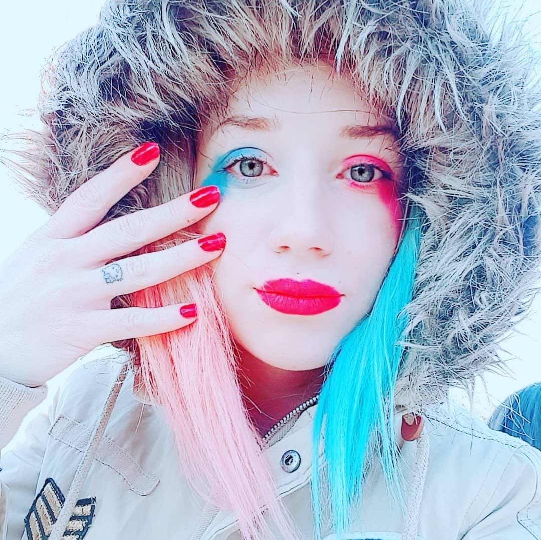 La Tana, glam